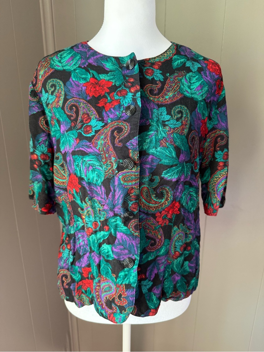 Vintage Black Floral Paisley Short-Sleeve Top